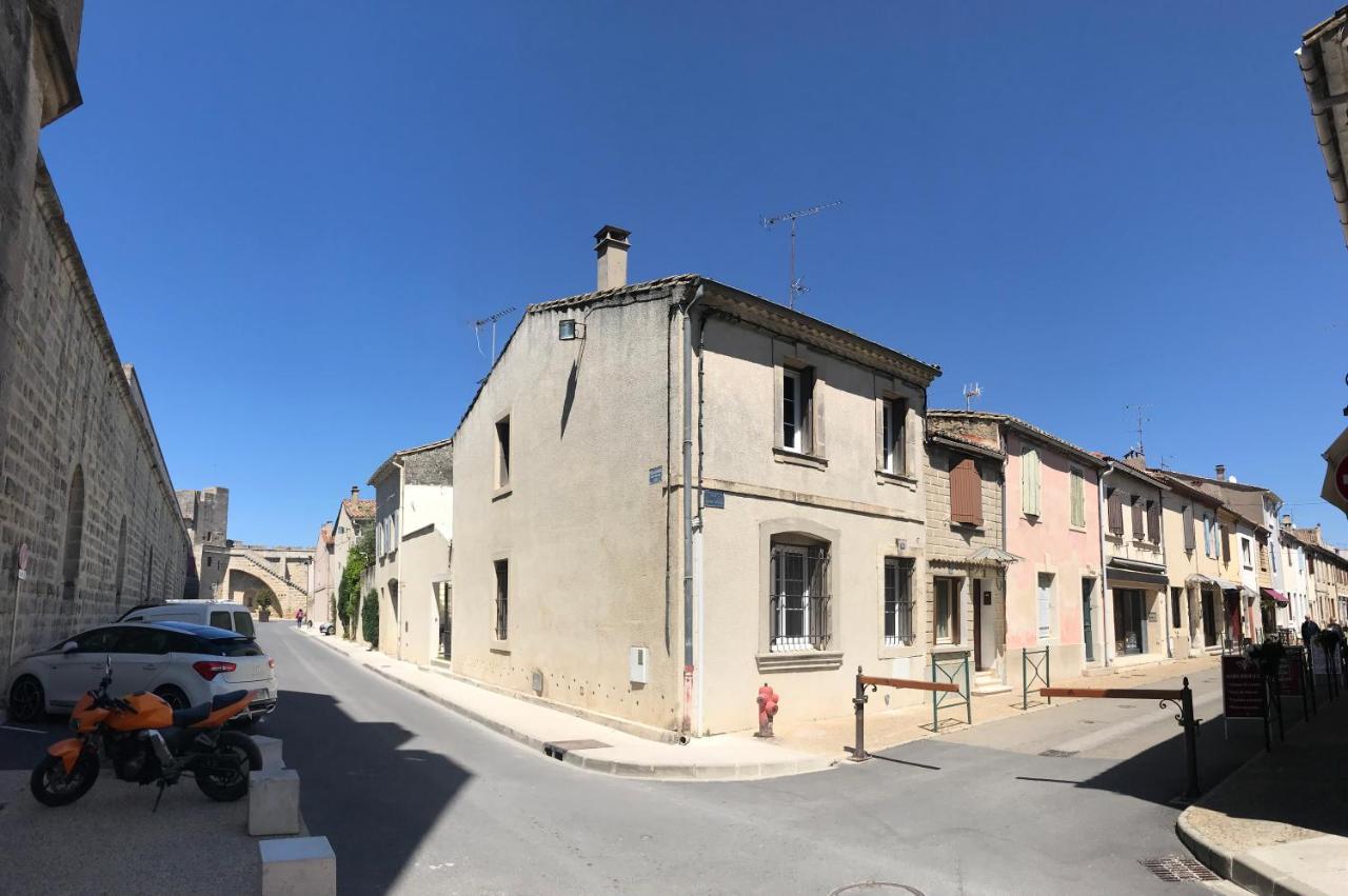 Ô 36 Rempart Sud B&B Aigues-Mortes Exterior foto